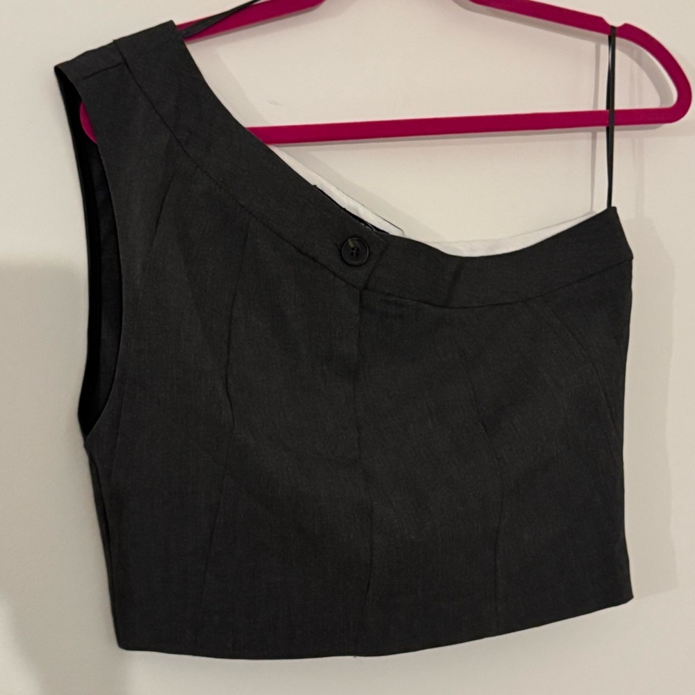 Zara Asymmetrical / One-Shoulder Gray Top (like the top of a skirt or pant) XS - Picture 4 of 8
